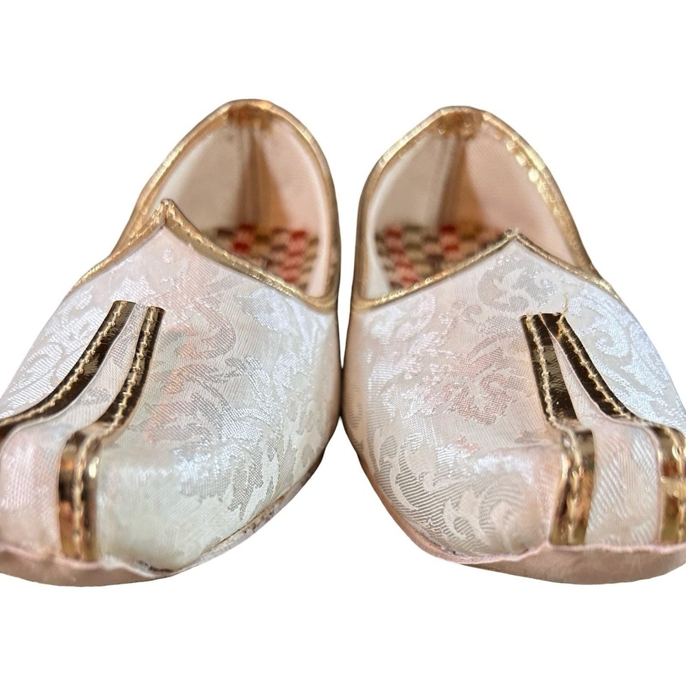 Traditional Cream Gold Brocade Mojari Jutti Indian Ethnic